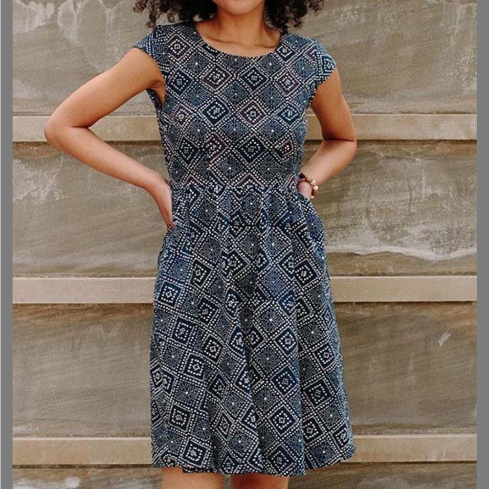 Mata Traders Dress Fit and Flare NWT S